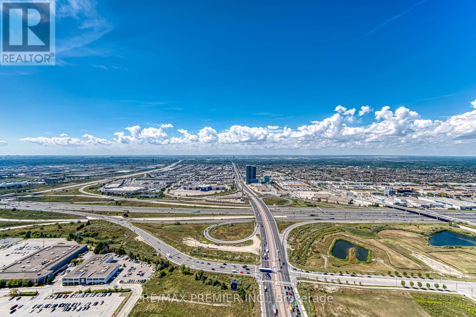 Photo 31 of 6009 225 Commerce Street, Vaughan ON