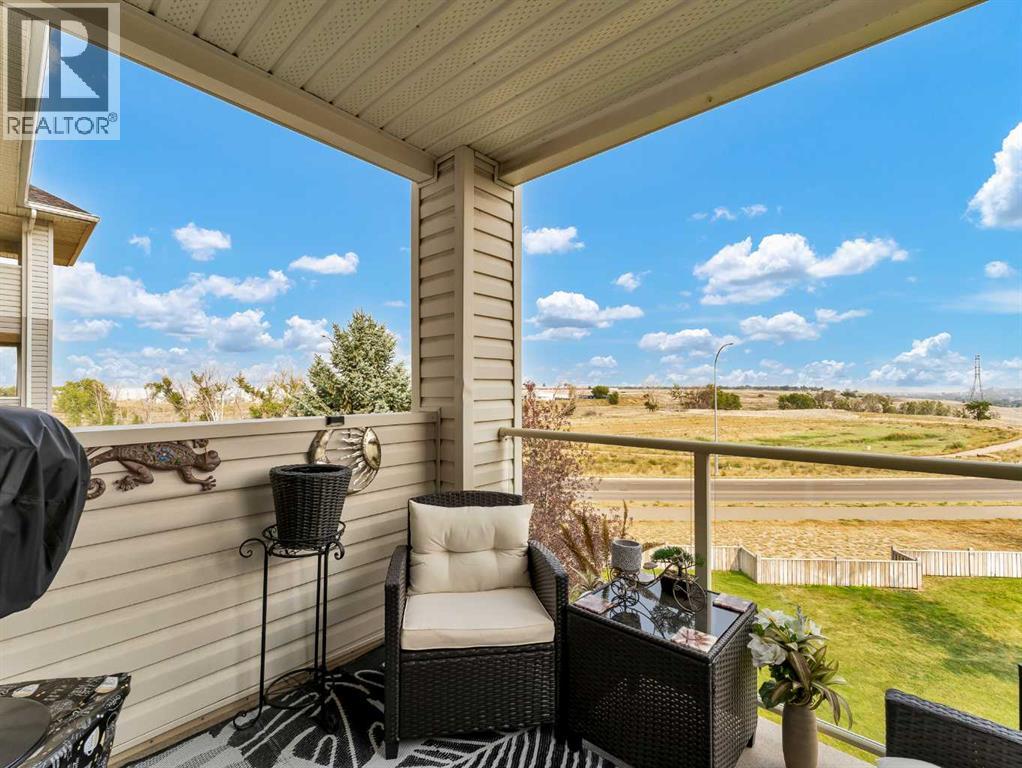 Photo 21 of 304 1648 Saamis Drive Nw, Medicine Hat AB