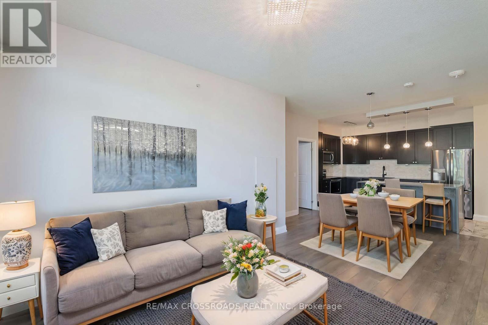 Photo 11 of 206 65 Yorkland Boulevard, Brampton ON