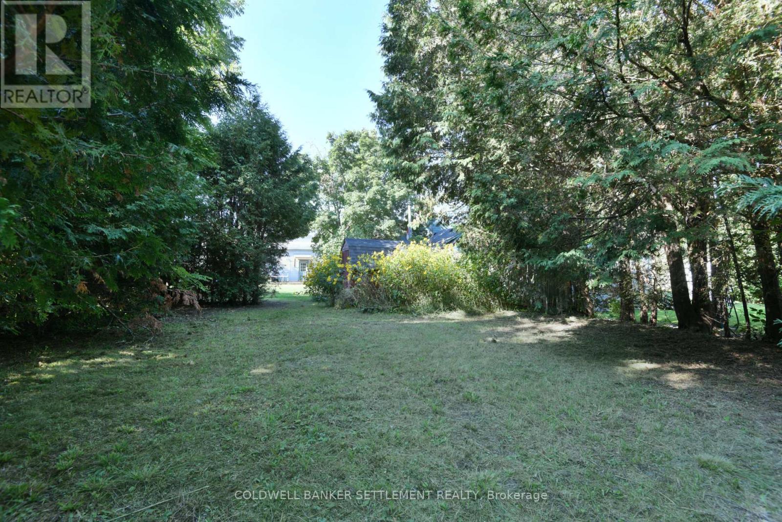 Photo 29 of 89 Drummond Street E, Perth ON