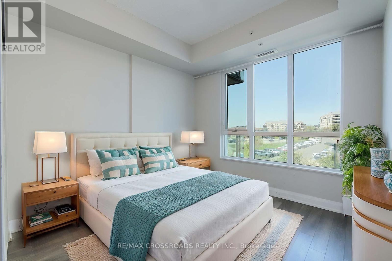 Photo 24 of 206 65 Yorkland Boulevard, Brampton ON