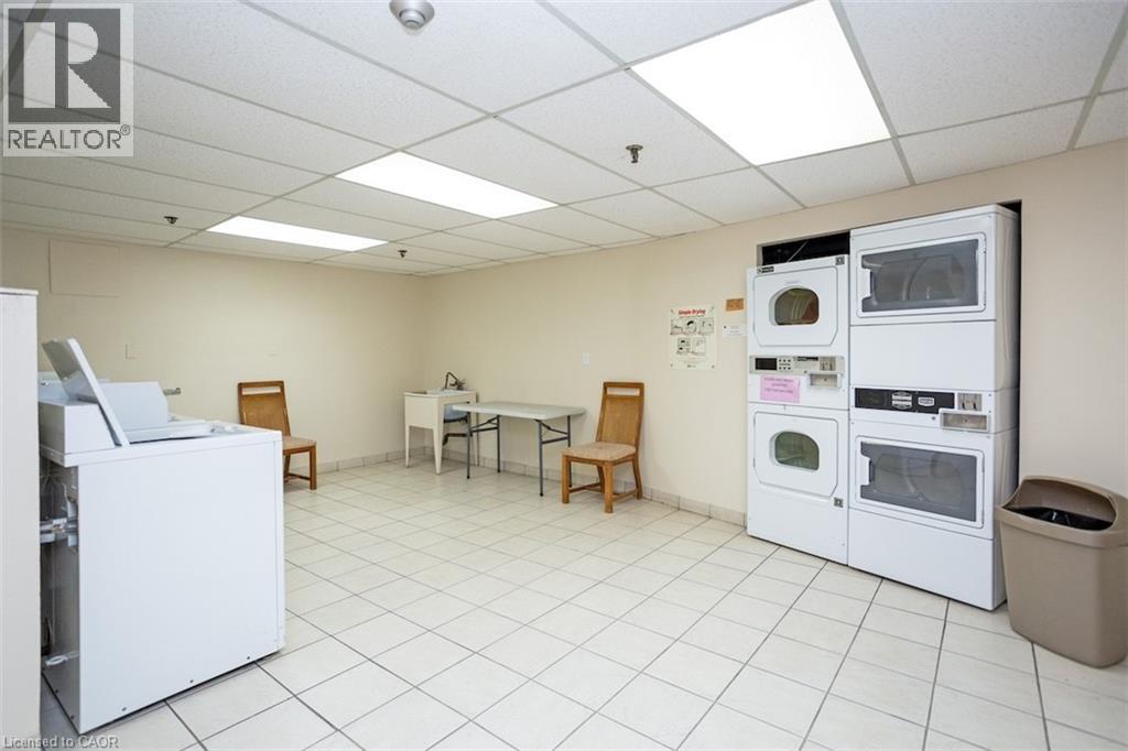 Photo 25 of 50 Mississauga Valley Boulevard Unit 120, Mississauga ON