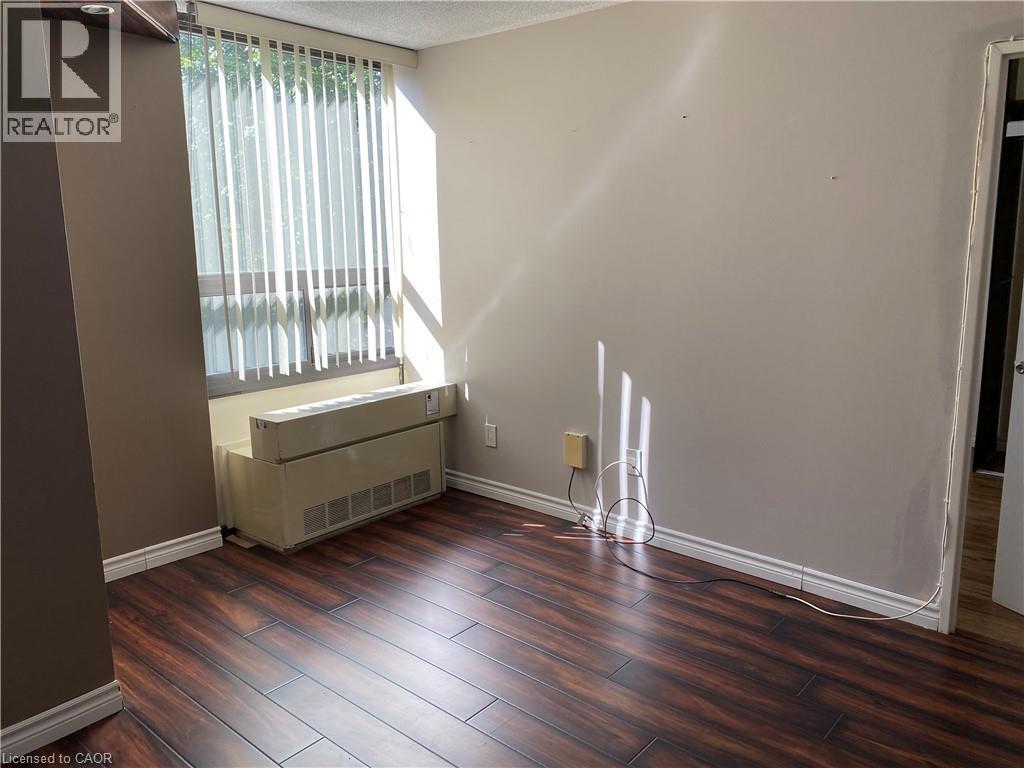 Photo 4 of 50 Mississauga Valley Boulevard Unit 120, Mississauga ON