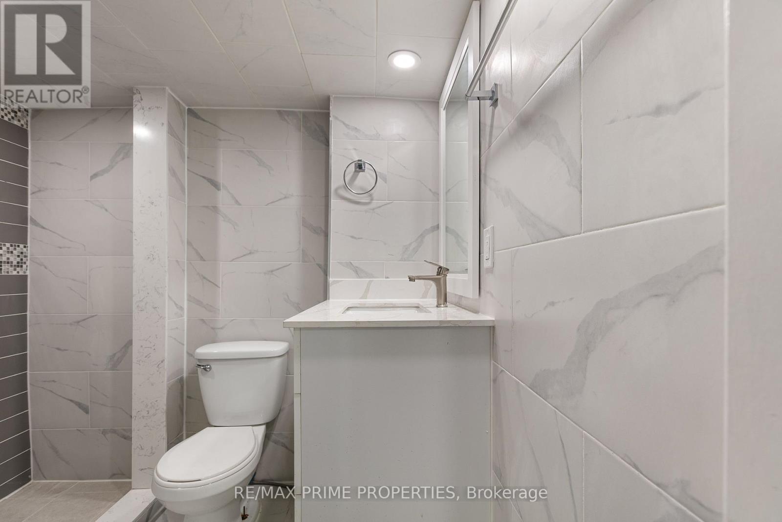 Photo 33 of 168 Oconnor Street, Ottawa ON