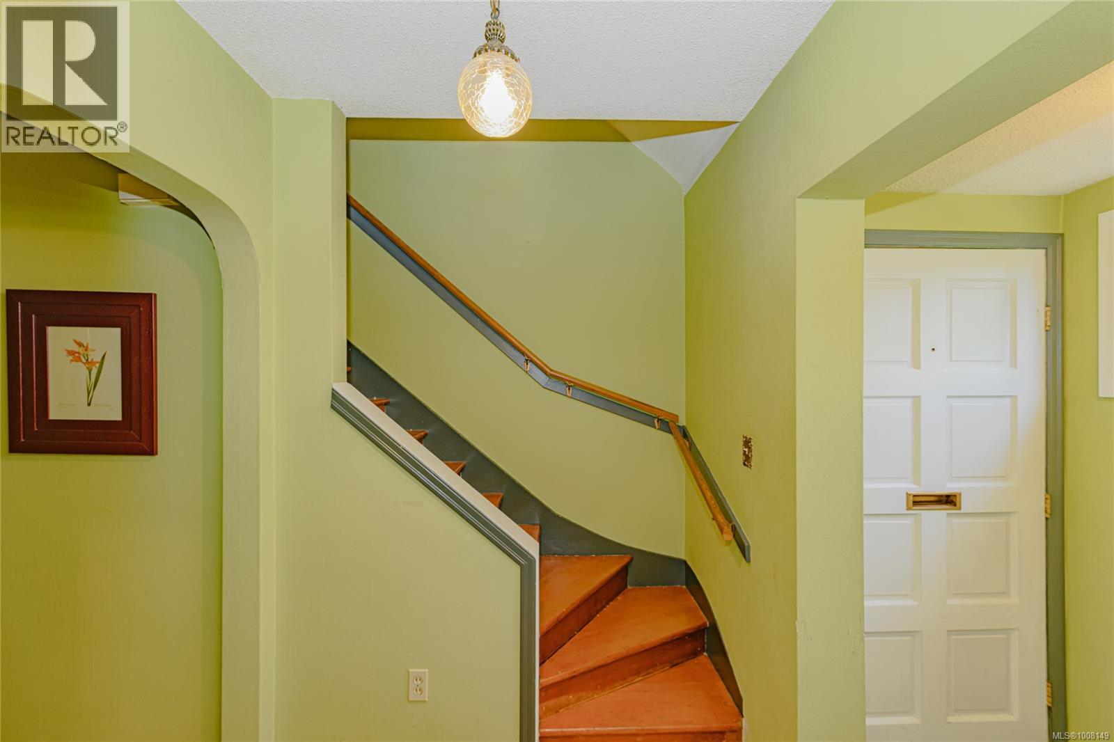 787 Newport Ave, Oak Bay