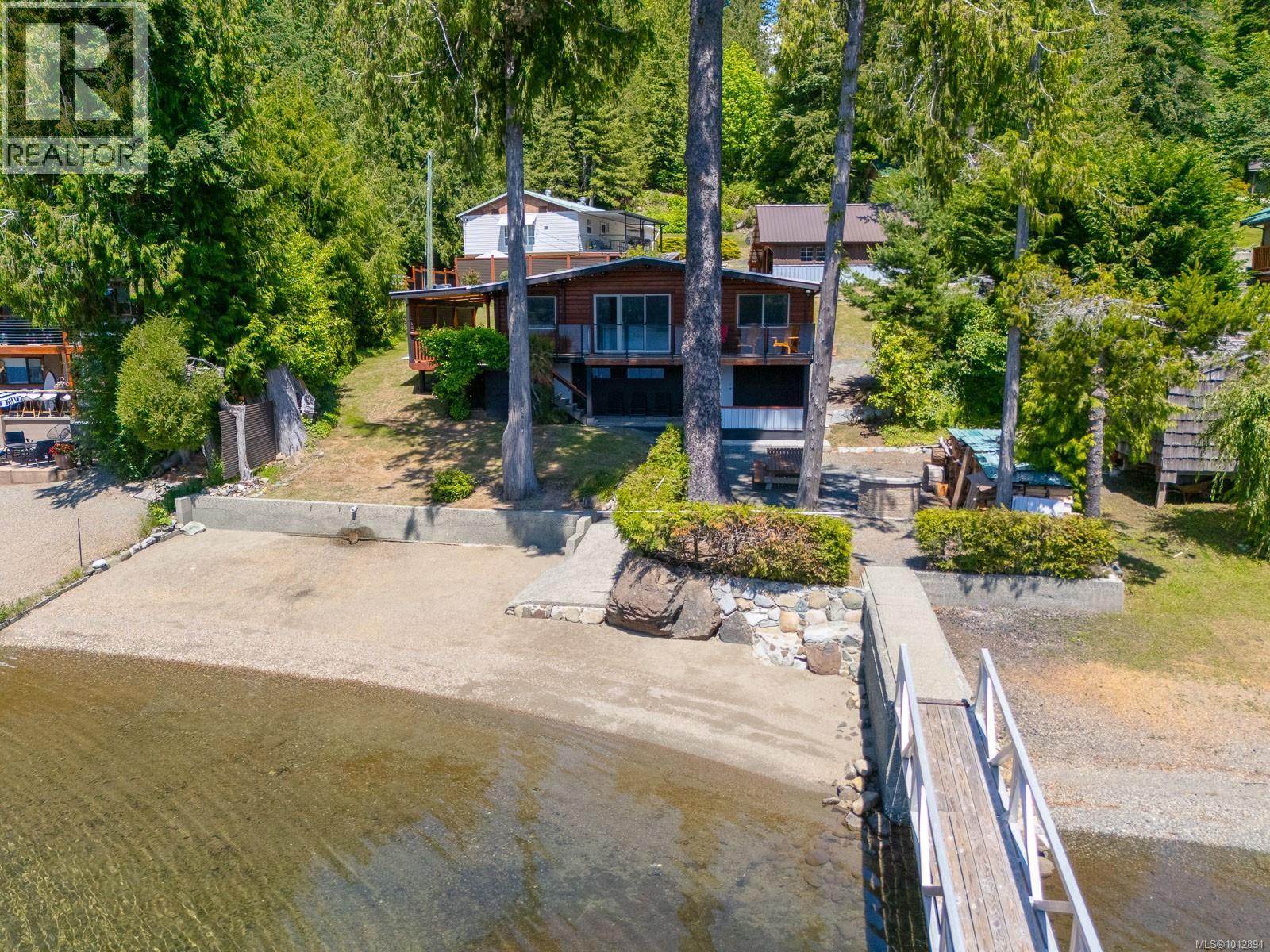 8856 Stirling Arm Dr, Port Alberni