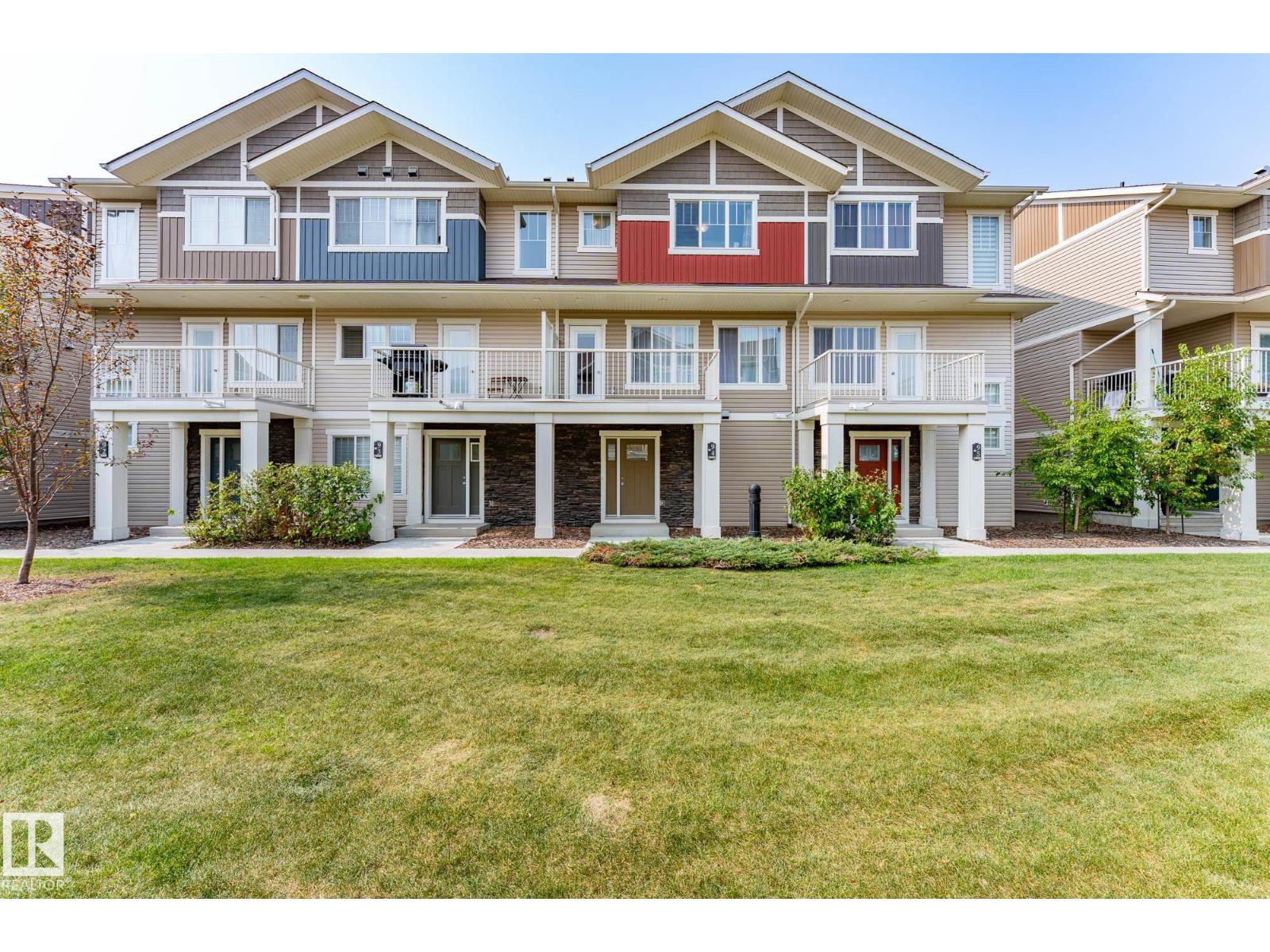 Photo 10 of 94 17832 78 St Nw, Edmonton AB