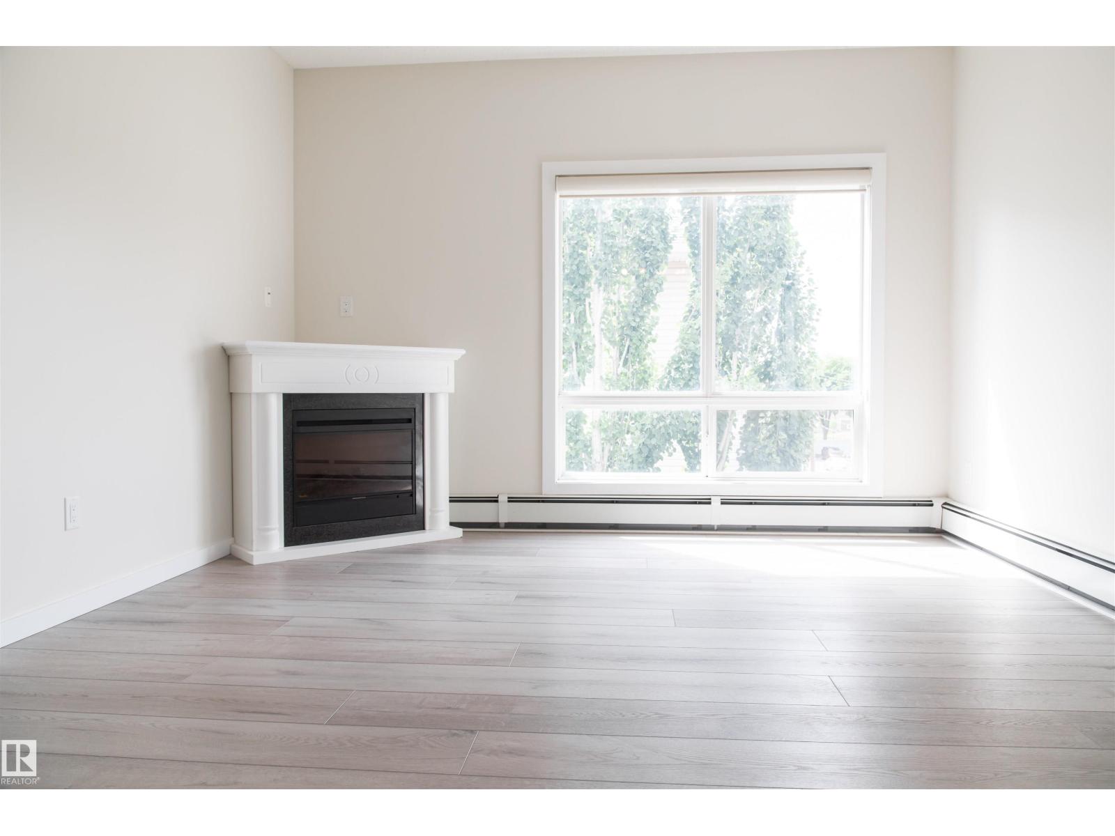 Photo 5 of 304 10524 77 Av Nw, Edmonton AB