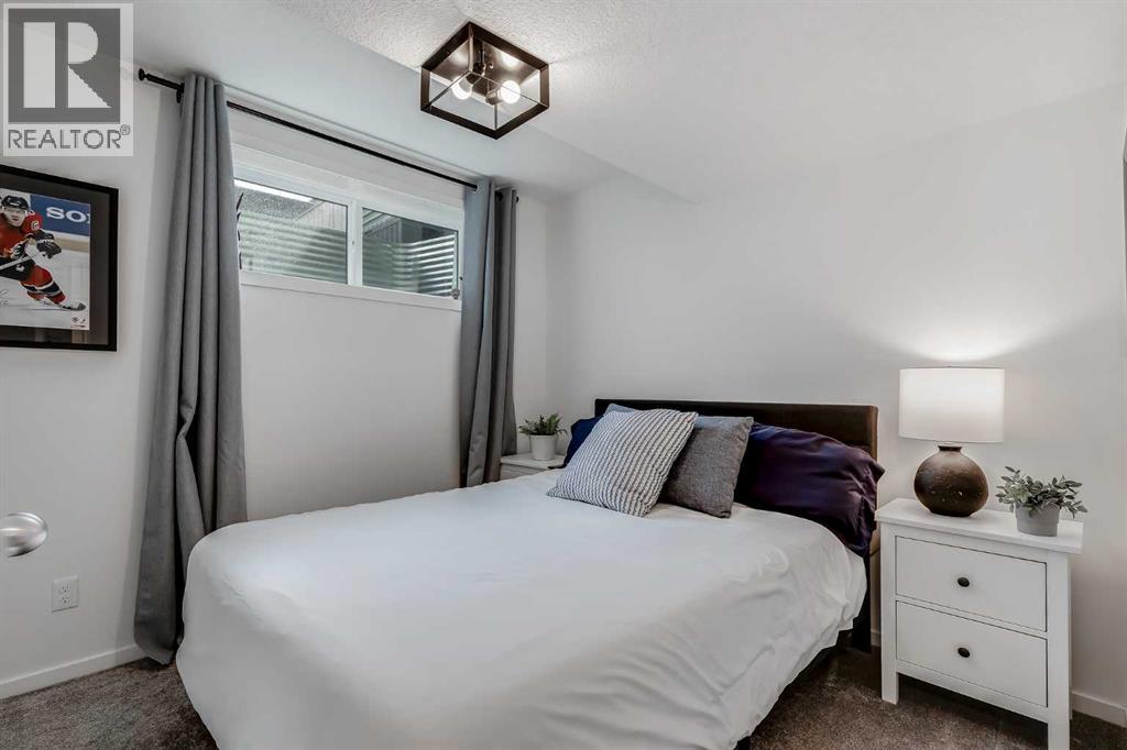 Photo 31 of 340 Kingsmere Way Se, Airdrie AB