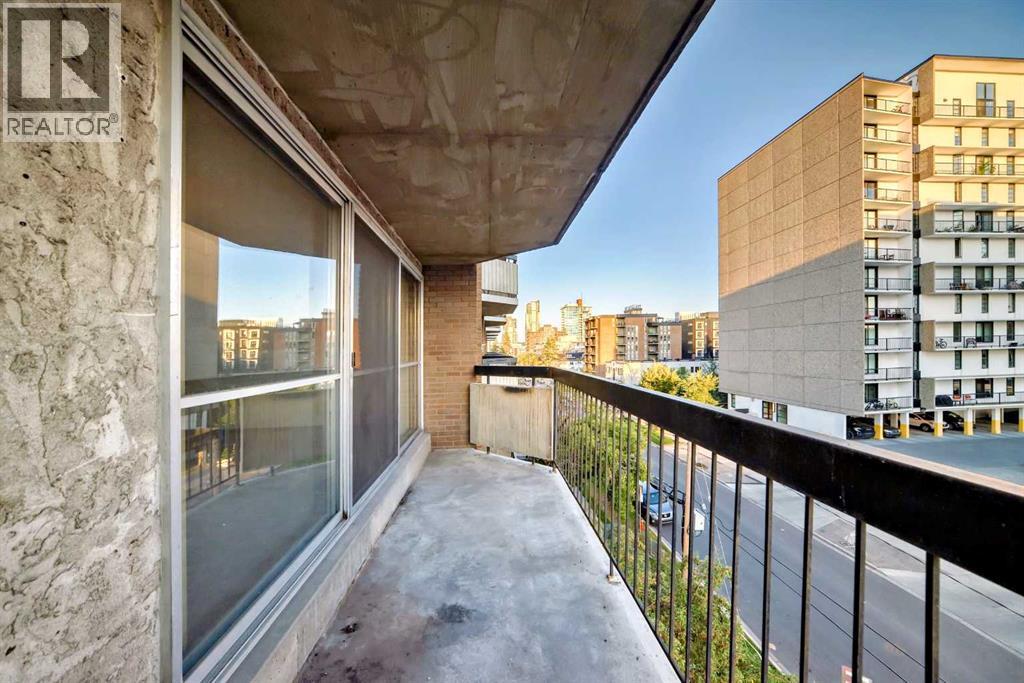 Single Family House for Sale in    Avenue SW Beltline Calgary 