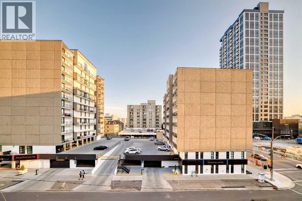 Single Family House for Sale in    Avenue SW Beltline Calgary 