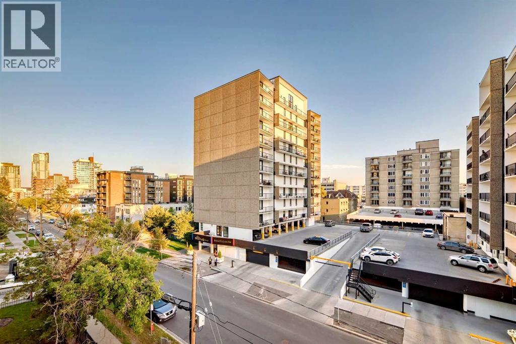 Single Family House for Sale in    Avenue SW Beltline Calgary 