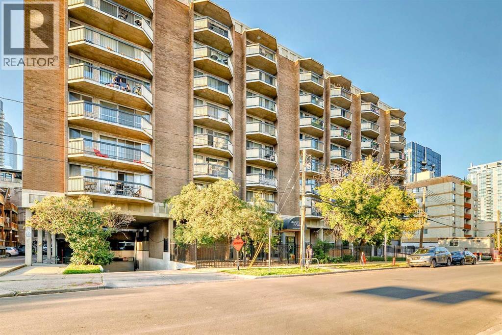 401, 340 14 Avenue SW, Calgary, Alberta