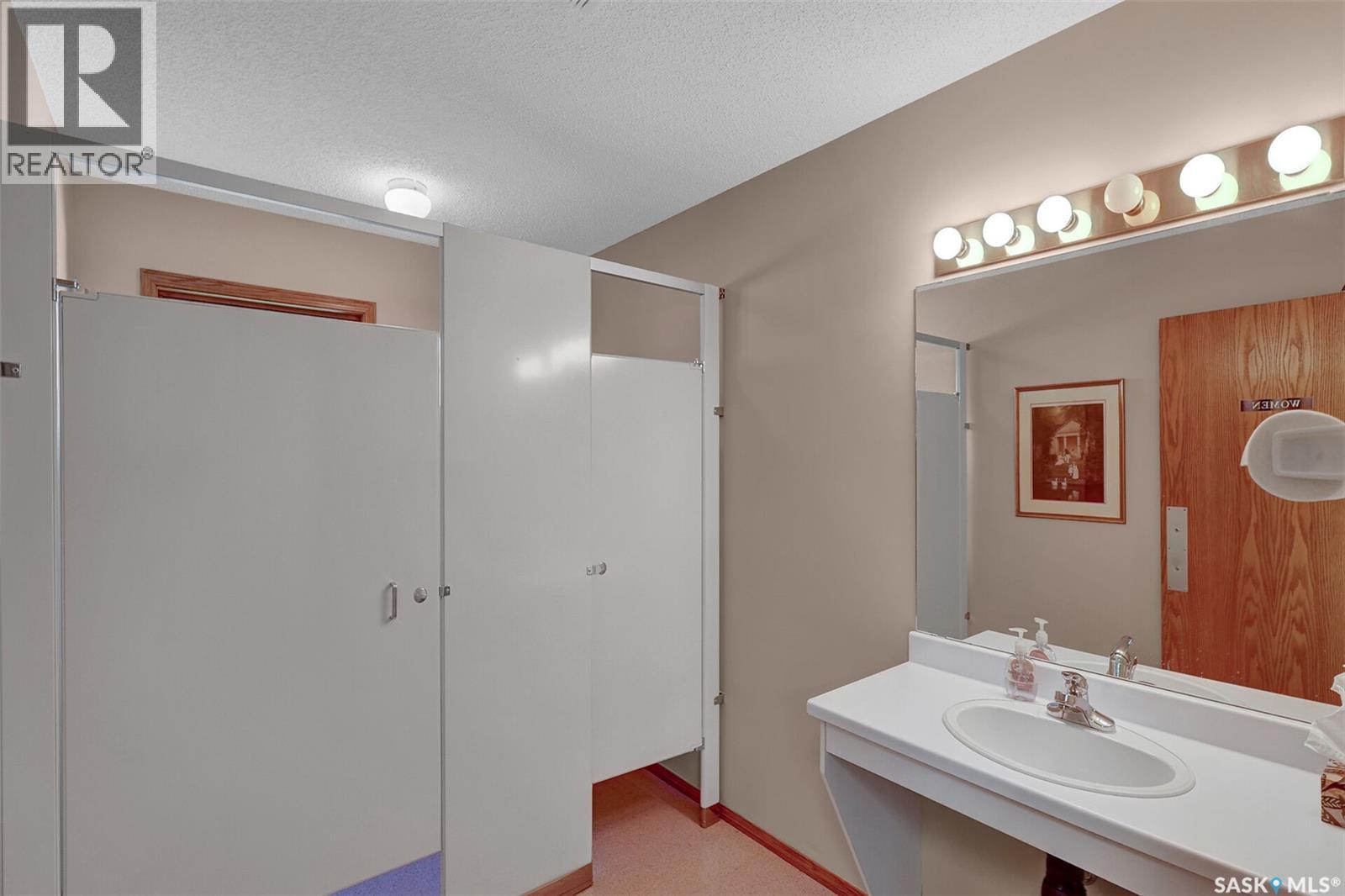 Photo 47 of 311 45 Kensington Crescent Ne, Regina SK