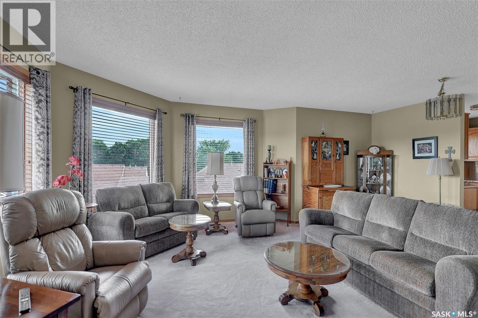 Photo 9 of 311 45 Kensington Crescent Ne, Regina SK