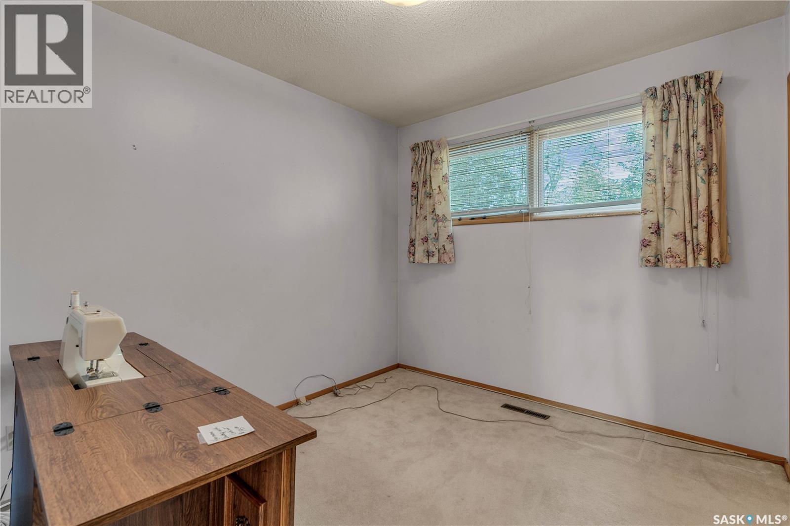 Photo 20 of 73 Tibbits Road, Regina SK