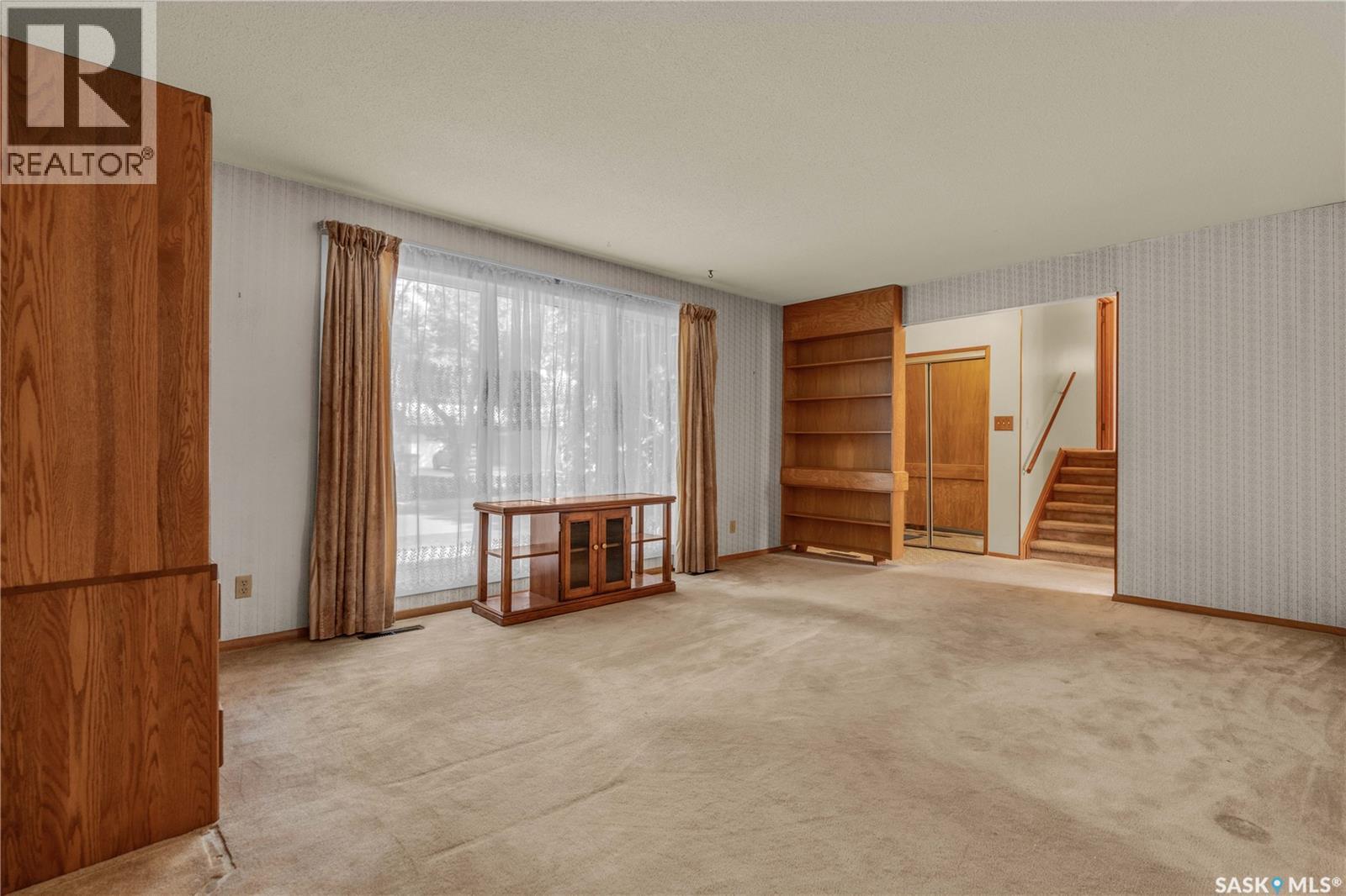 Photo 8 of 73 Tibbits Road, Regina SK