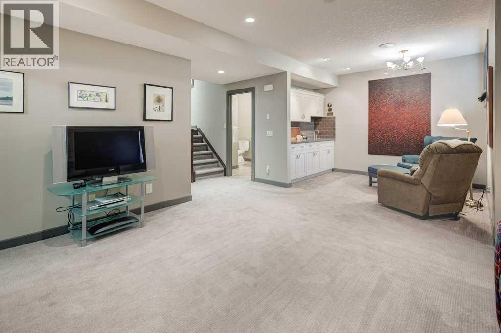 Photo 28 of 250 Cranarch Circle Se, Calgary AB