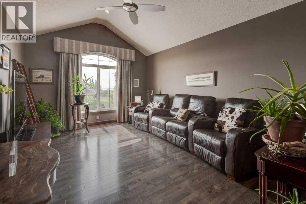 Photo 24 of 250 Cranarch Circle Se, Calgary AB