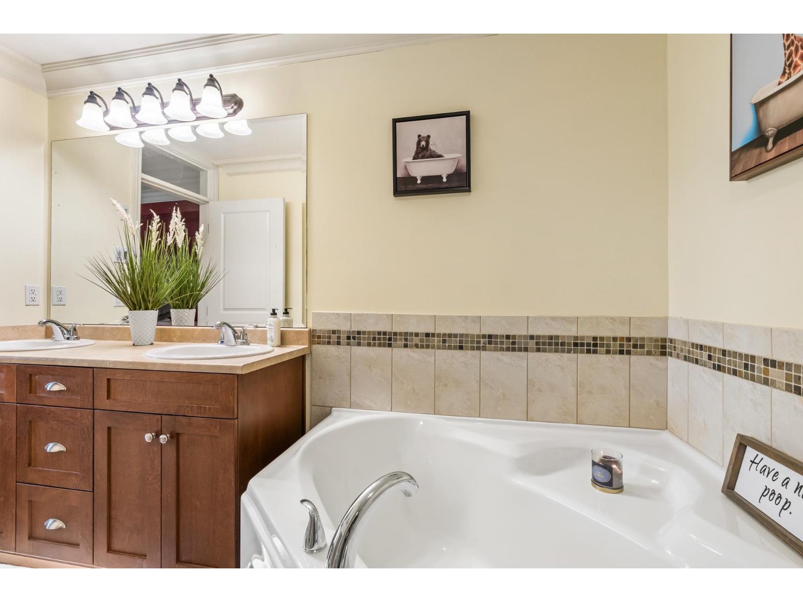 Photo 20 of 222 32729 Garibaldi Drive, Abbotsford BC