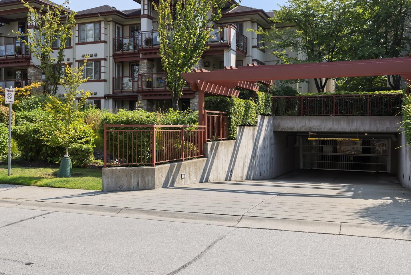 Photo 39 of 309 16433 64 Avenue, Surrey BC