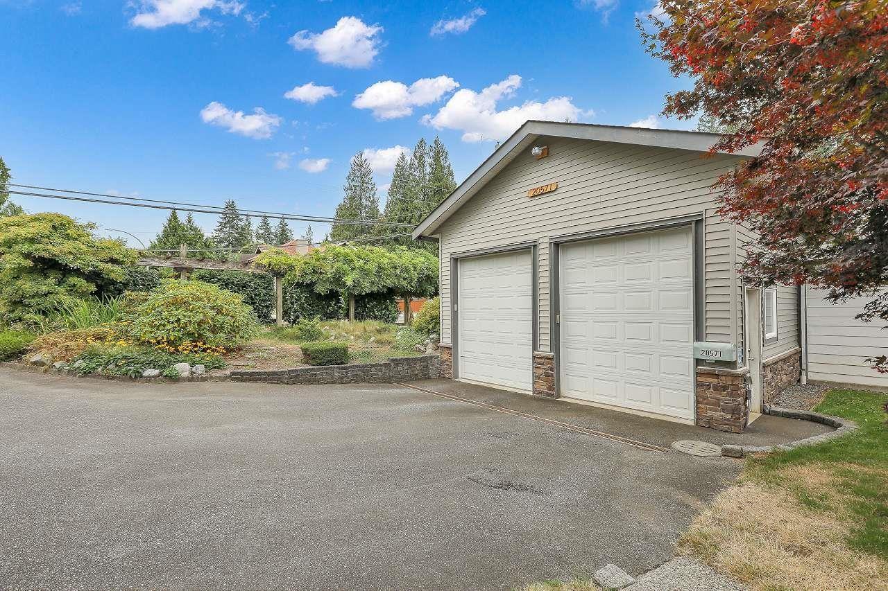 Photo 35 of 20571 46 A Avenue, Langley BC