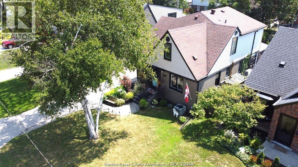 Photo 2 of 1969 Arras Avenue, Windsor ON