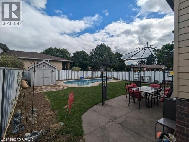 Photo 17 of 255 Celtic Drive, Stoney Creek ON