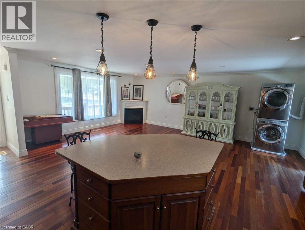 Photo 6 of 255 Celtic Drive, Stoney Creek ON