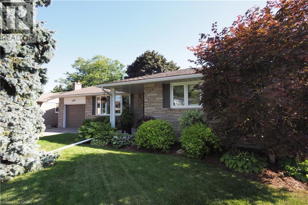 Photo 1 of 20 Gay Crescent, Kitchener ON