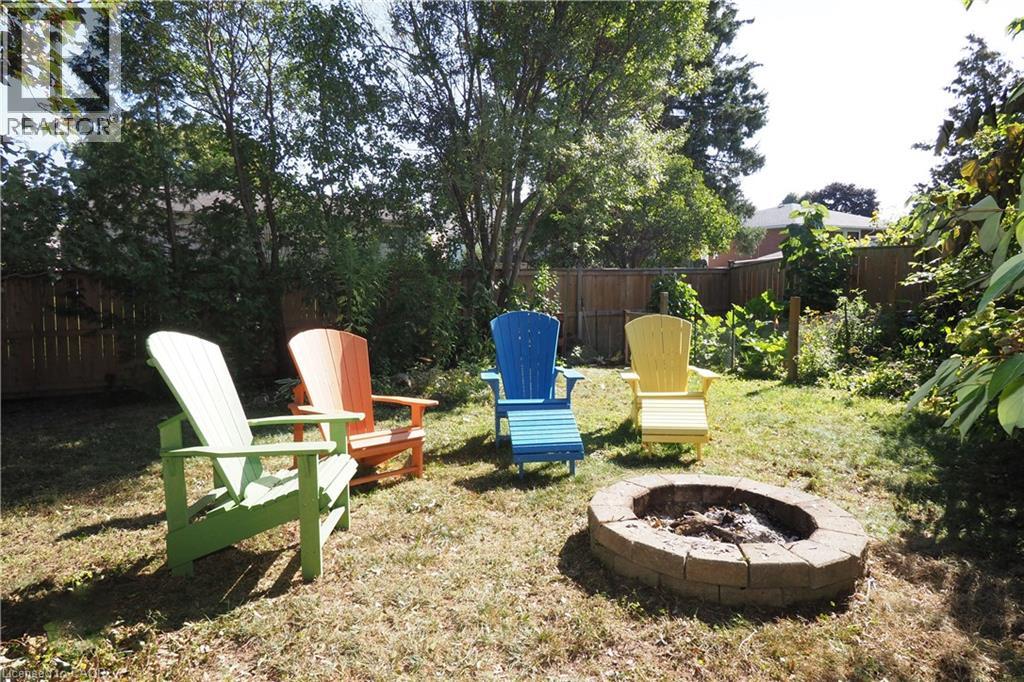 Photo 44 of 20 Gay Crescent, Kitchener ON