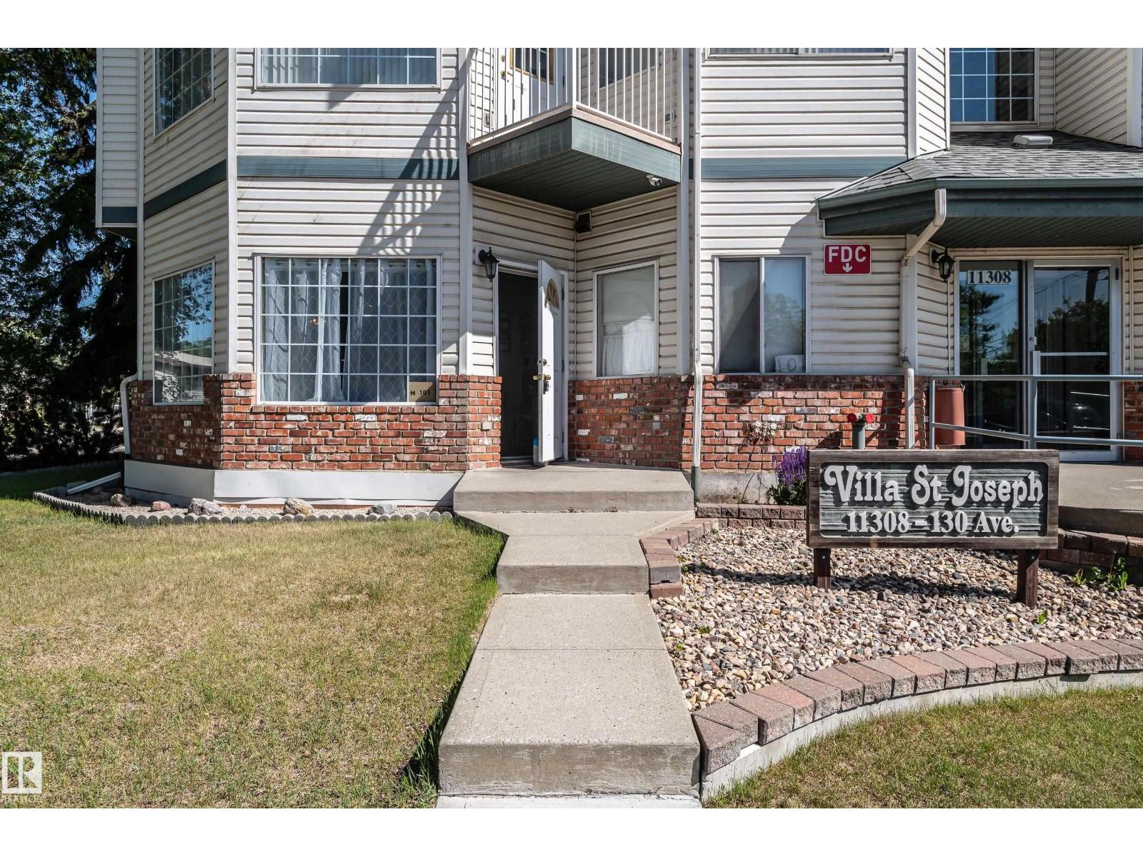 Photo 5 of 101 11308 130 Av Nw, Edmonton AB