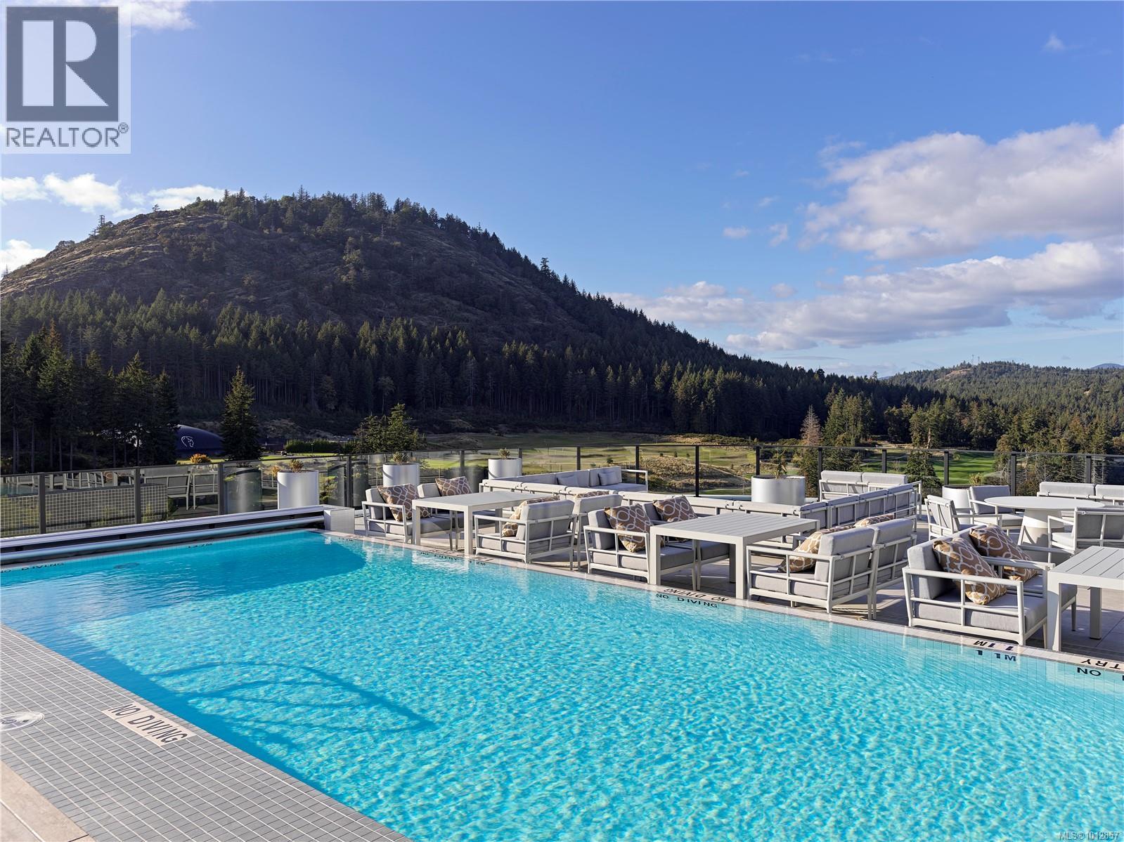 Photo 3 of 1610 2000 Hannington Rd, Langford BC
