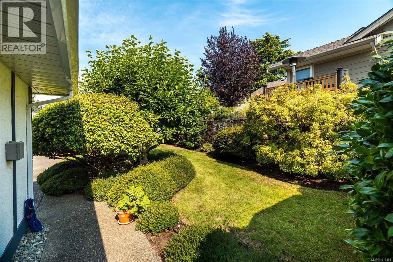 546 Fairways Pl, Cobble Hill