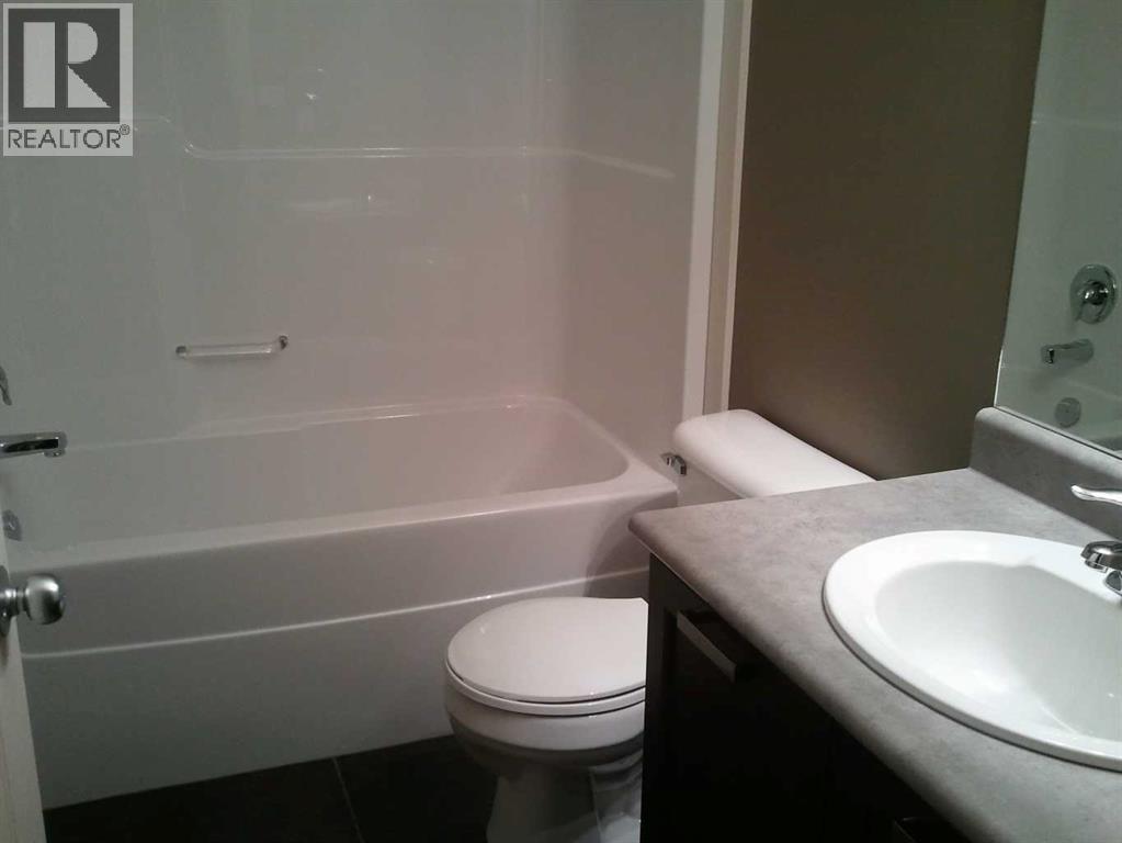 Photo 13 of 7414 115 A Street, Grande Prairie AB