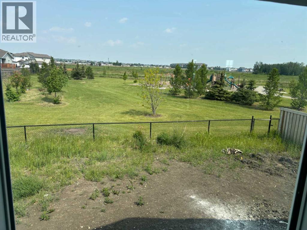 Photo 4 of 9054 80 Avenue, Grande Prairie AB