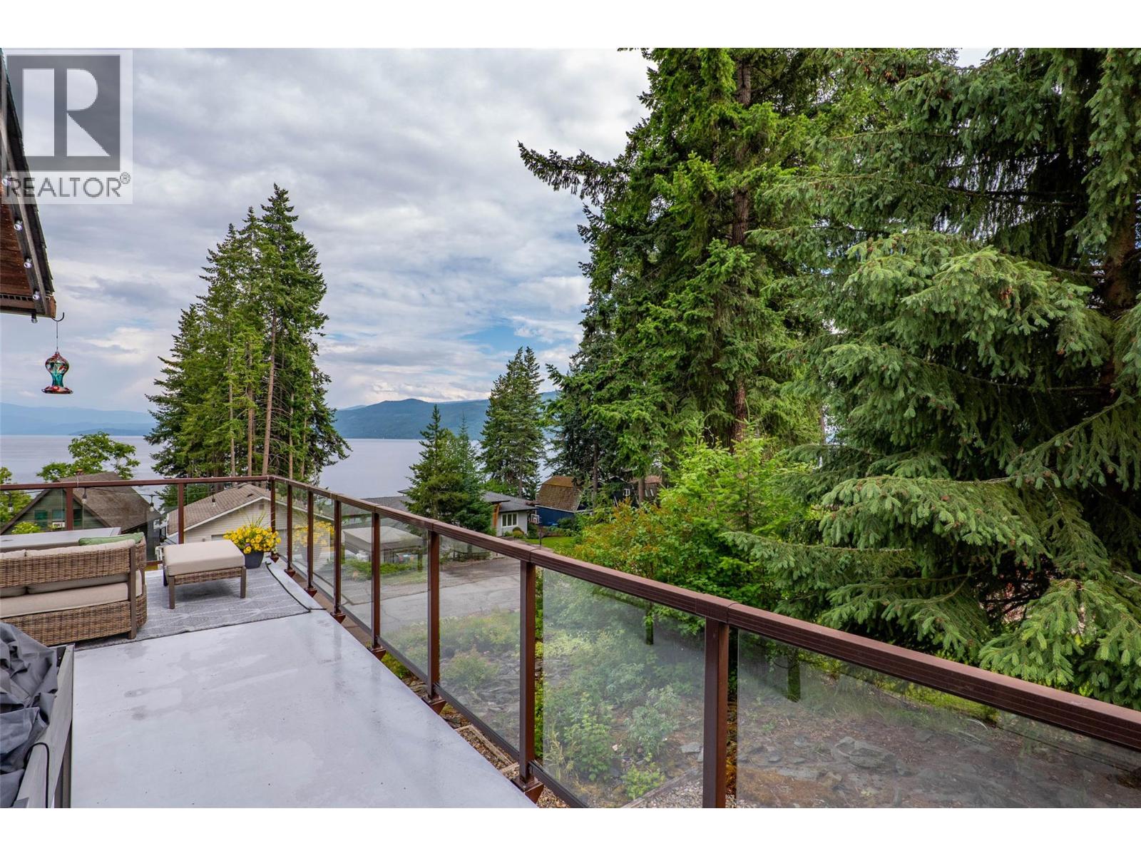 20 4498 Squilax Anglemont Road, Scotch Creek