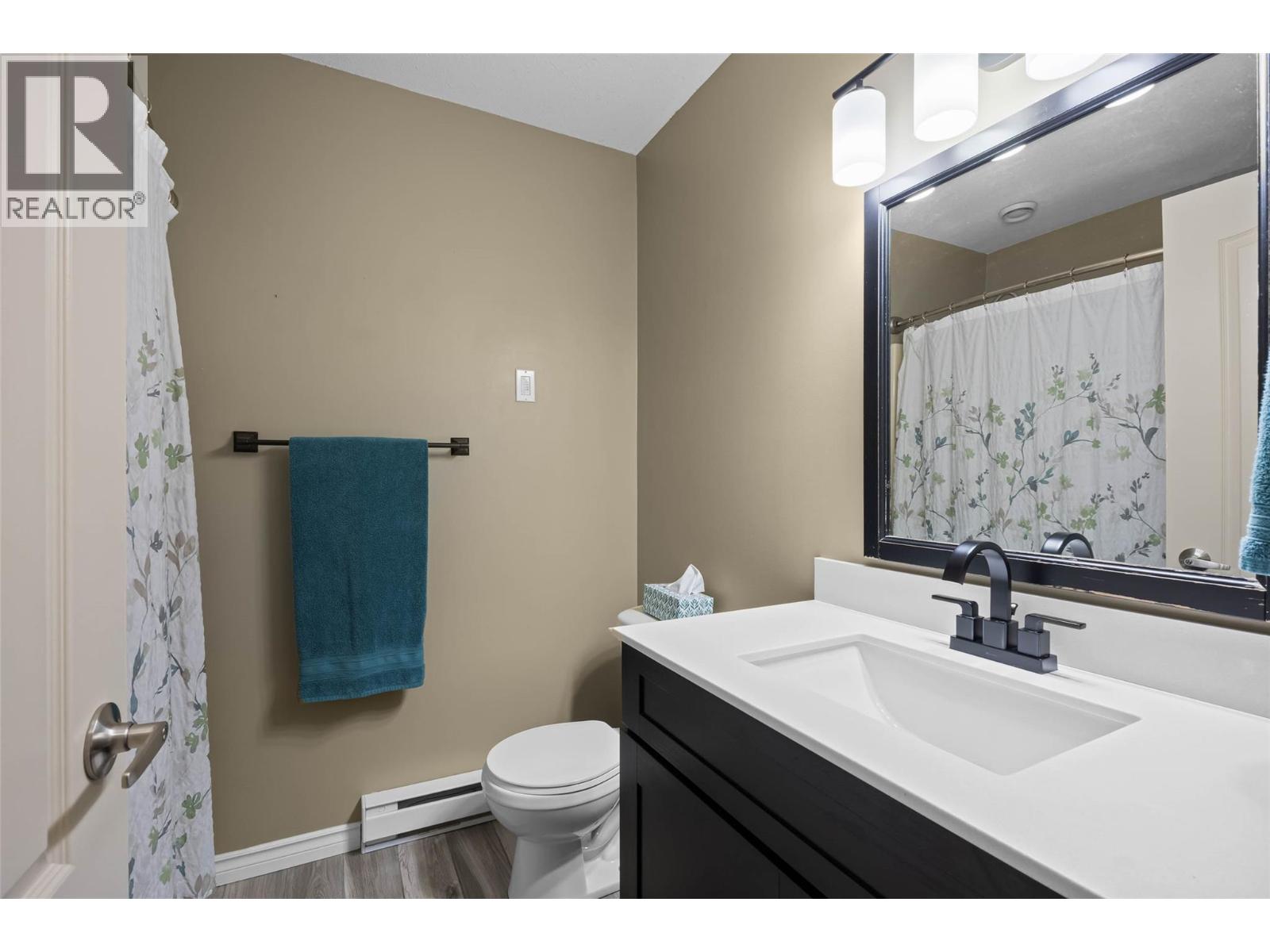 20 4498 Squilax Anglemont Road, Scotch Creek
