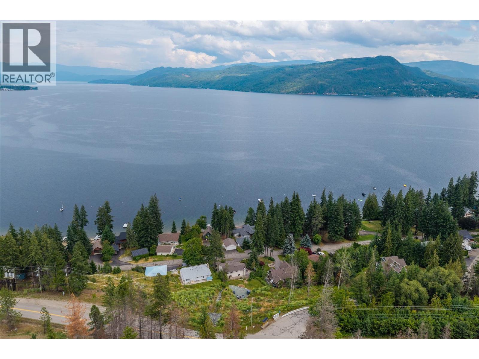 20 4498 Squilax Anglemont Road, Scotch Creek