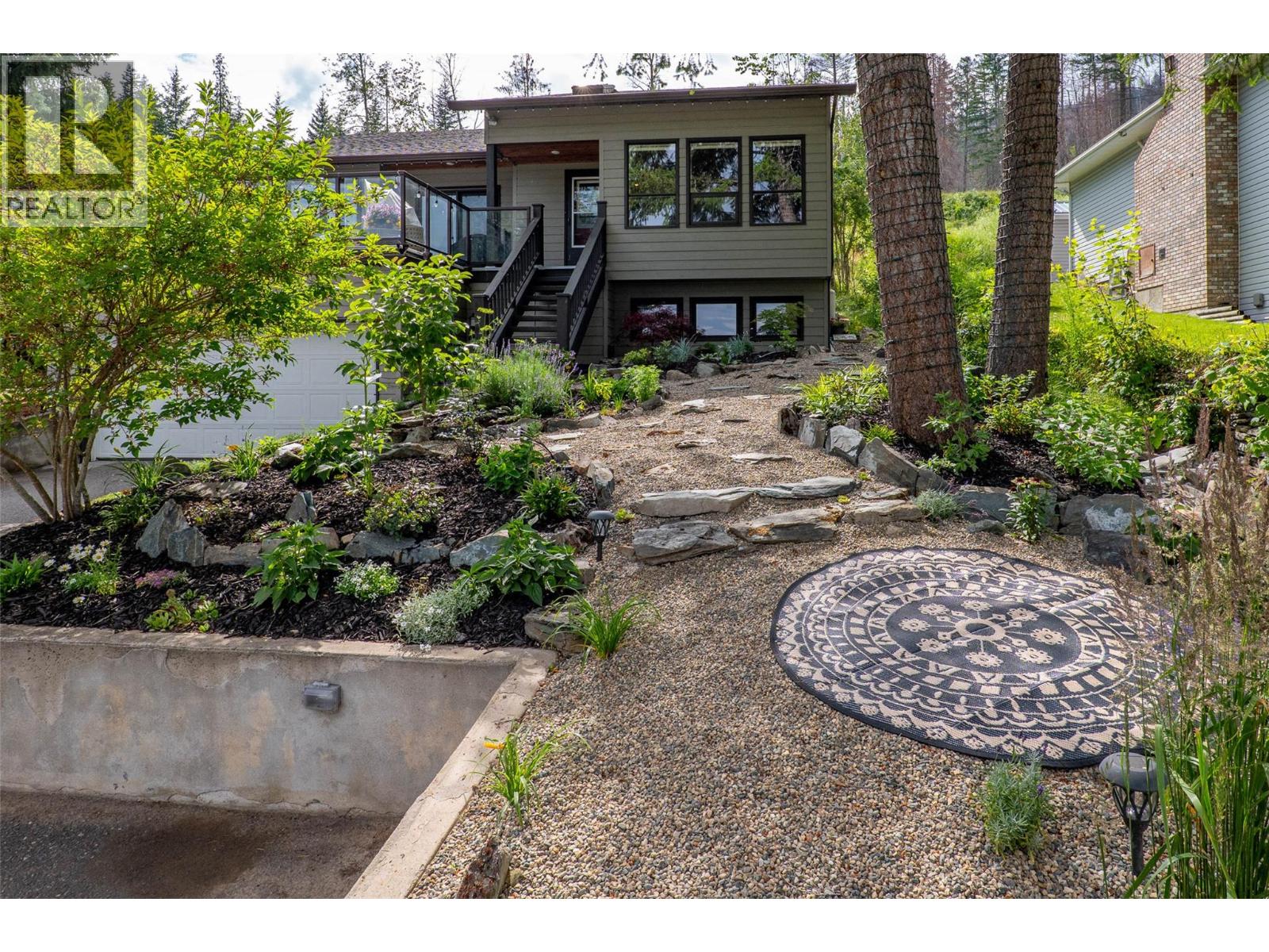 20 4498 Squilax Anglemont Road, Scotch Creek