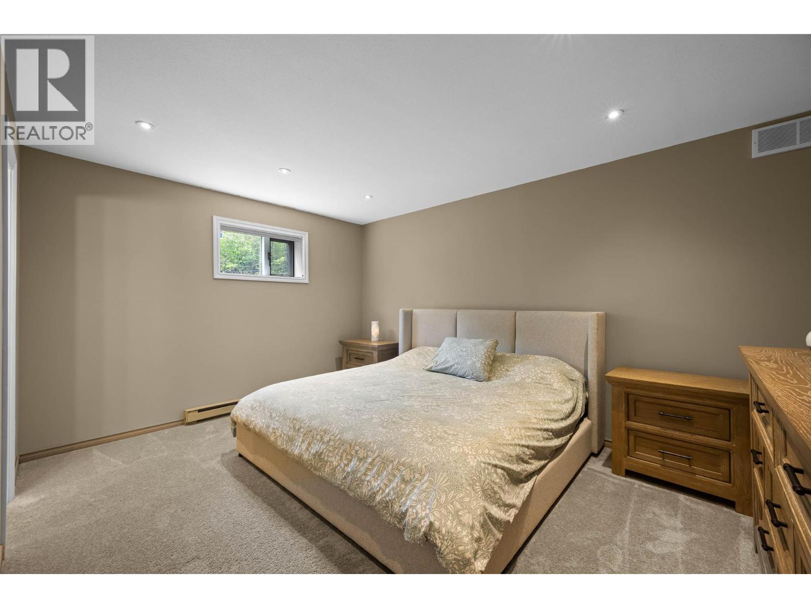 20 4498 Squilax Anglemont Road, Scotch Creek