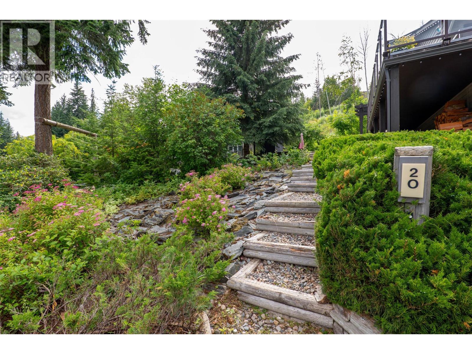 20 4498 Squilax Anglemont Road, Scotch Creek