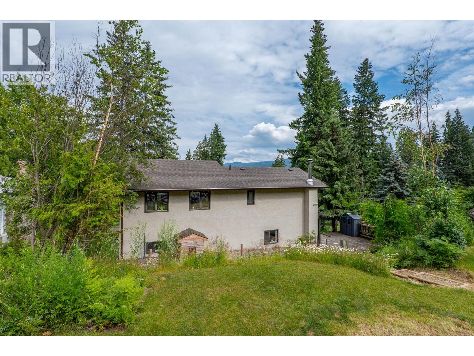 20 4498 Squilax Anglemont Road, Scotch Creek