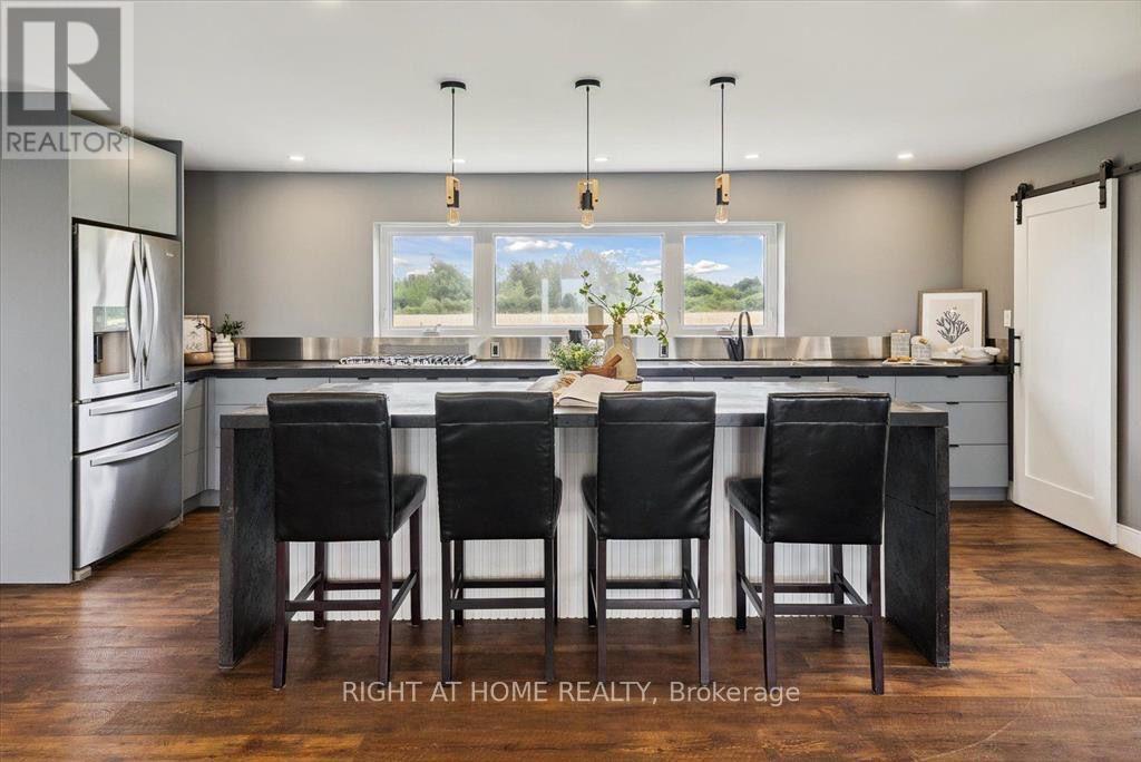 Photo 8 of 11561 Russell Road, Scugog ON