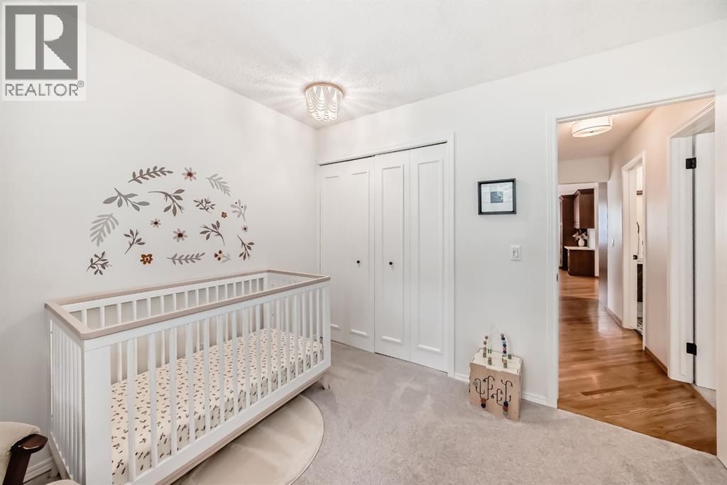 Photo 21 of 5556 Dalhart Hill Nw, Calgary AB