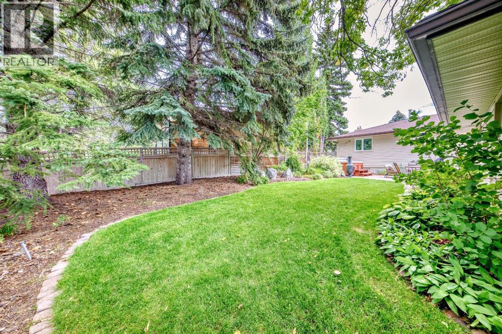 Photo 42 of 5556 Dalhart Hill Nw, Calgary AB