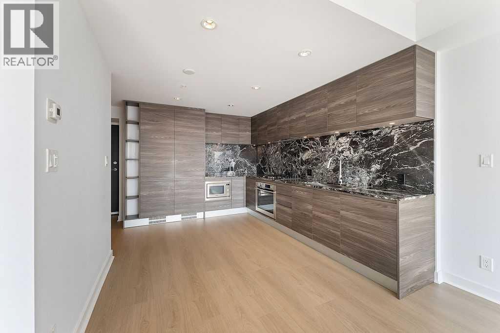 Photo 10 of 2705 310 12 Avenue Sw, Calgary AB