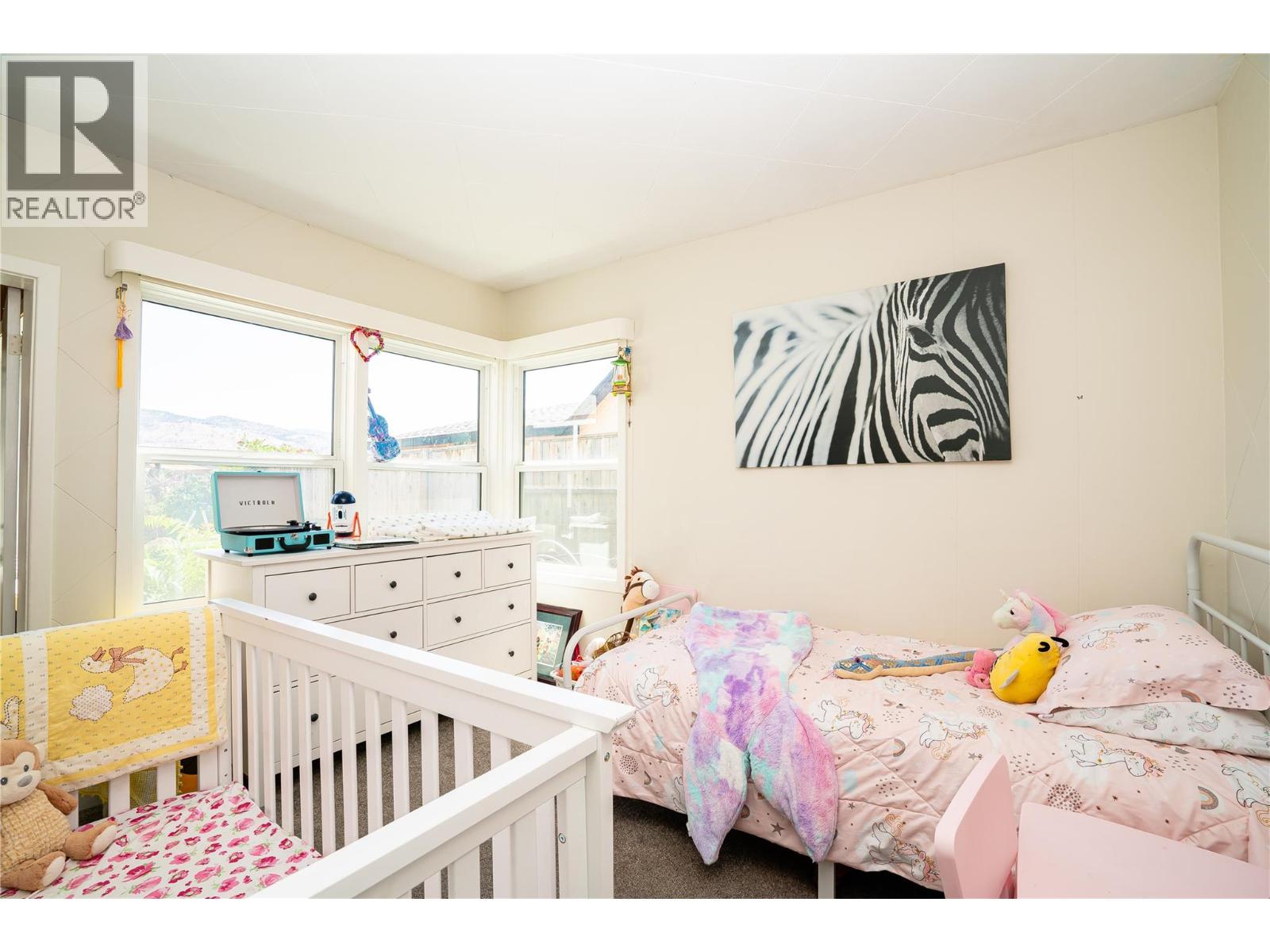 5875 Okanagan Street, Oliver