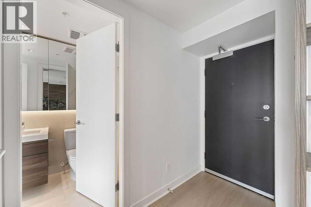 Photo 7 of 2705 310 12 Avenue Sw, Calgary AB