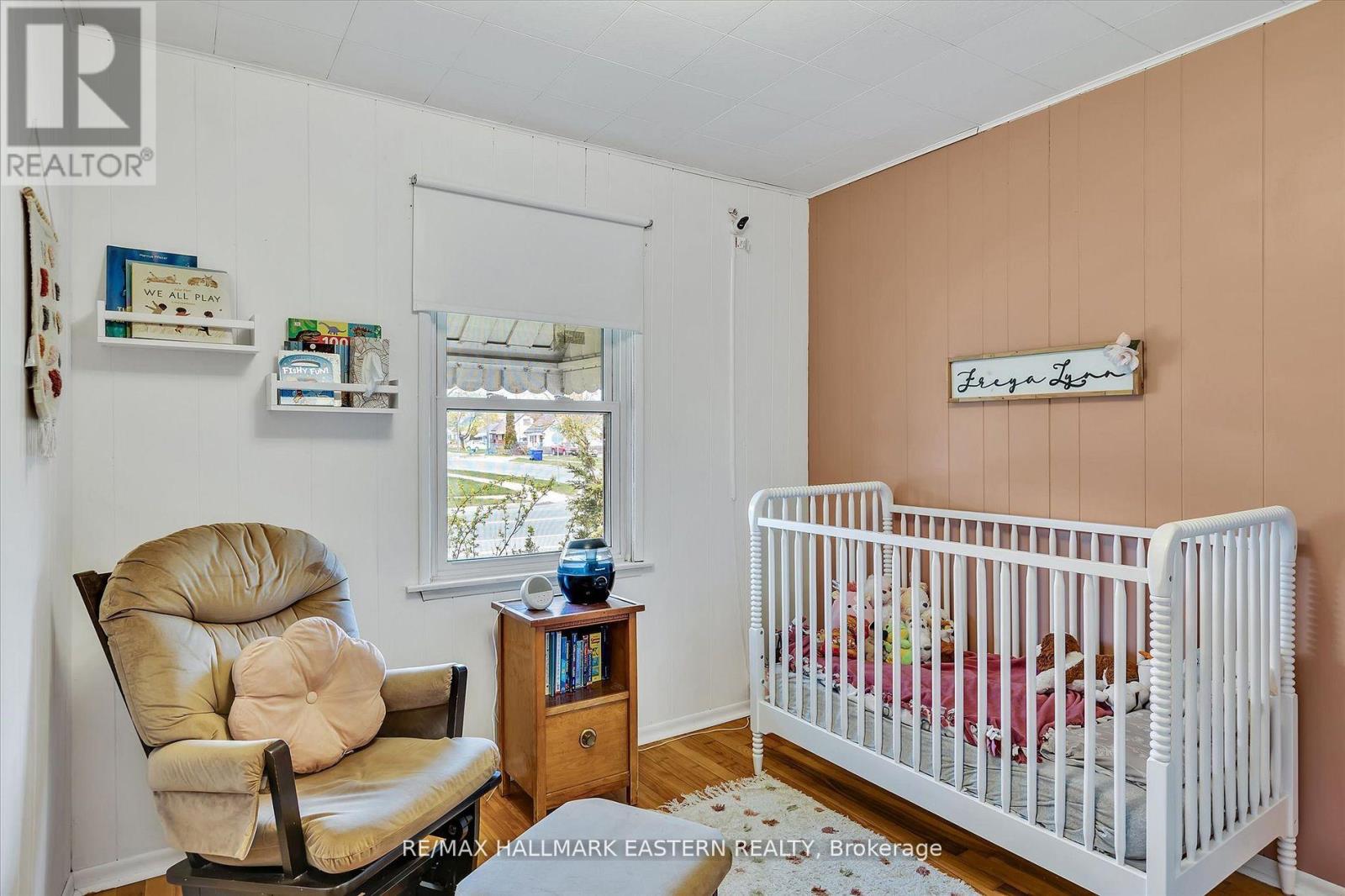 Photo 22 of 706 Monaghan Road, Peterborough ON